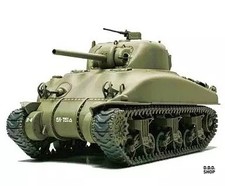 1/48 Scale M4A1 Sherman Tank